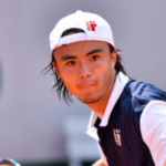 ダニエル太郎の帽子ブランド名は?気になる価格と年収も調査!