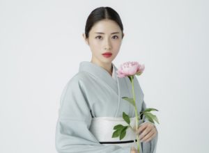 高嶺の花で石原さとみの着物ブランドはTHE YARDが衣装協力！金額は？