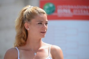 カミラ・ジョルジが可愛い！テニスウェアや美人画像のインスタも！