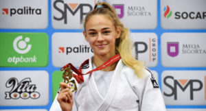 ダリア・ビロディドがかわいいのに腹筋が凄い！美人画像のインスタも！